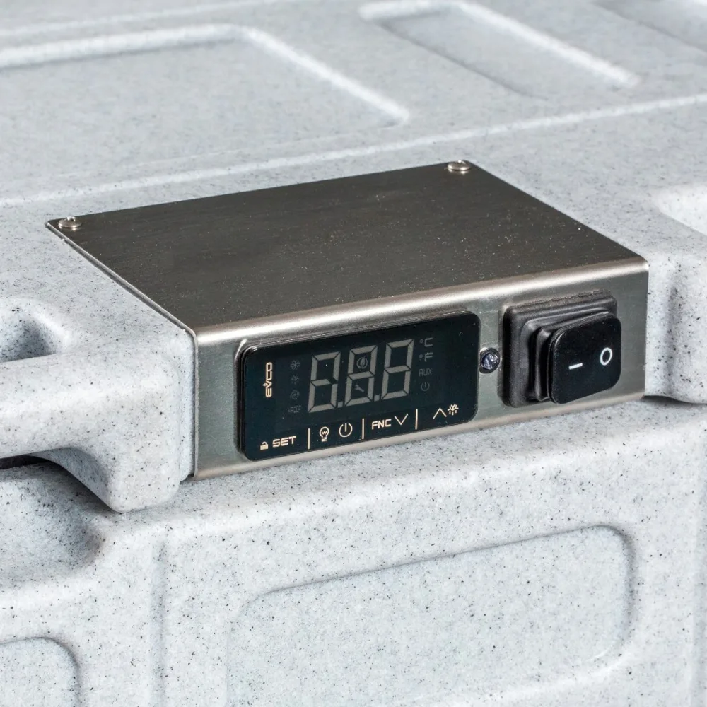New Refrigerated Insulated Food Carrier With (5) Pan Capacity - Image 5